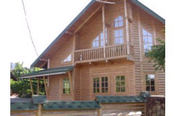 Ukraine Privát Kosiv, Exterior